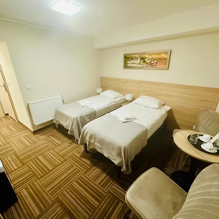 Hôtel capsule Miejsca Noclegowe W Arka Medical